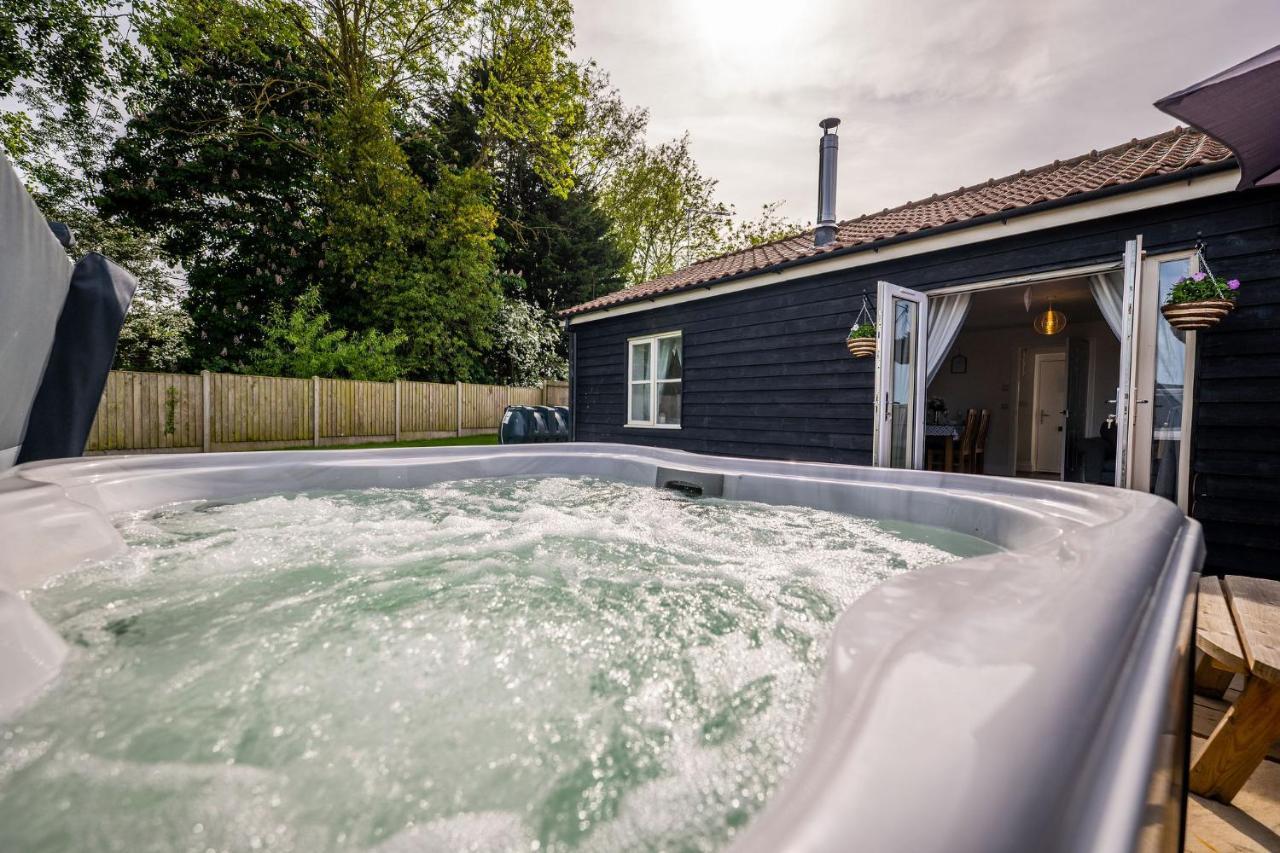 The Stables Villa Halesworth Exterior photo